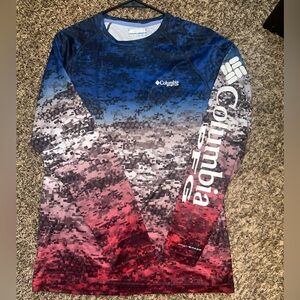 Columbia Men's Digital Camo Rash Guard - Red, Blue, Gray